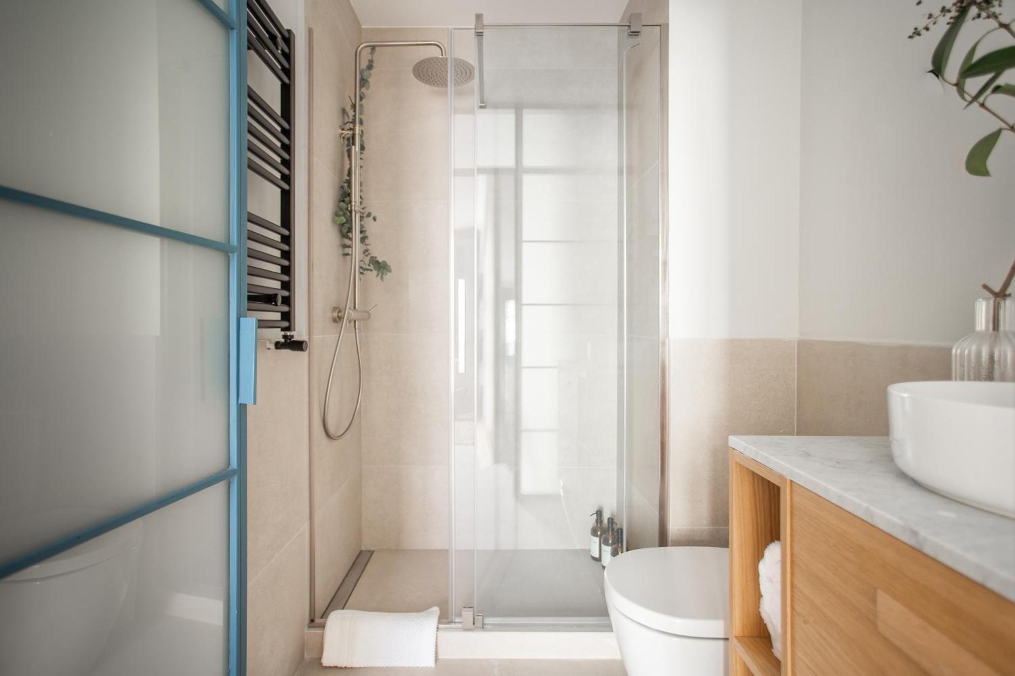 Seissta Madrid Centro "Remodelado" Apart otel Dış mekan fotoğraf